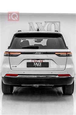 جيب جراند شيروكي